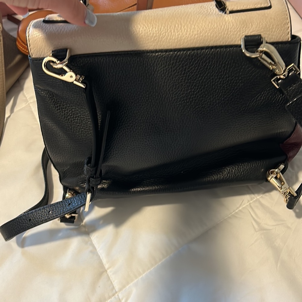 Kate spade backpack/purse with protectant bag - Picture 2 of 8
